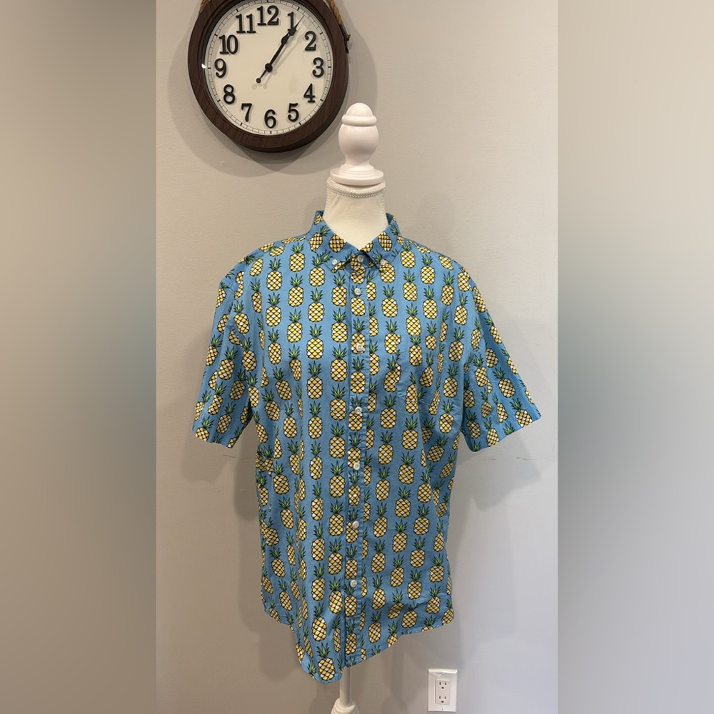 Amnesia Blue Pineapple Print Men's Shirt - Picture 1 of 5